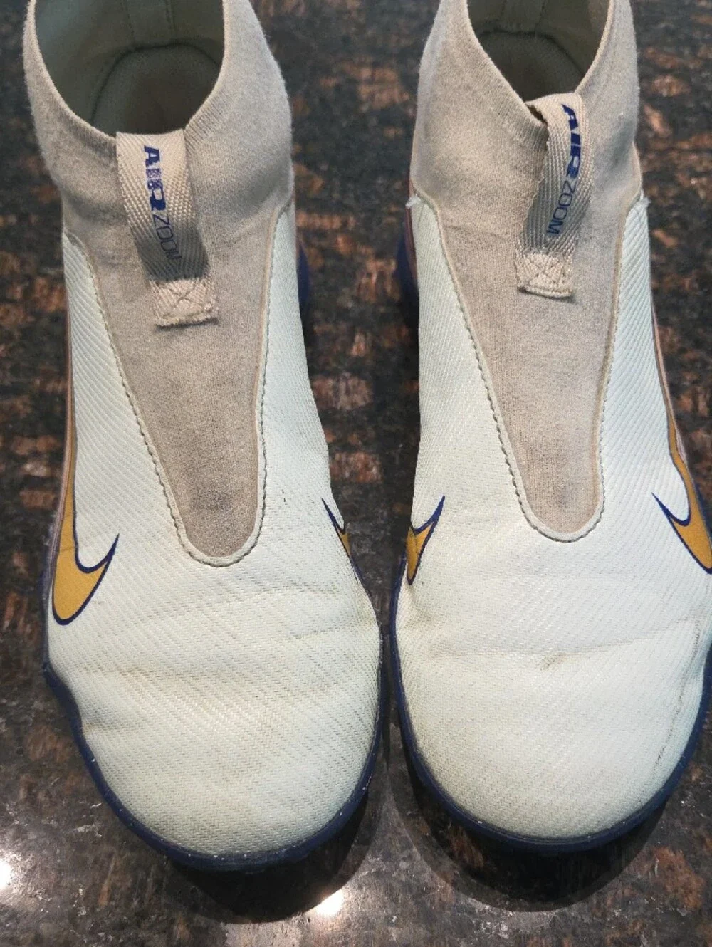 Nike Kids White Soccer Turf Shoes